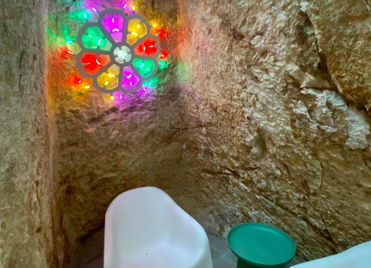 Ferienwohnung Grotta Antigone - 3Min Dal Centro Storico Ostuni Exterior foto